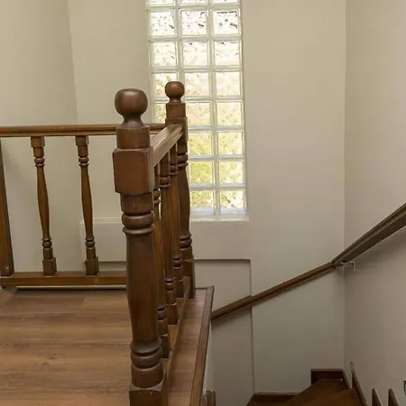 2 Br Duplex With Stunning View Near Camel Beach In