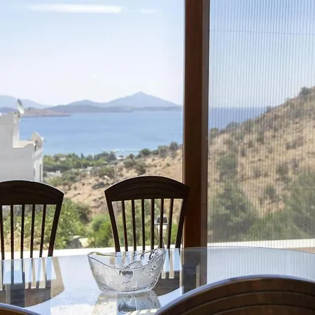 2 Br Duplex With Stunning View Near Camel Beach In * Bodrum